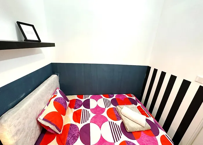 Deluxe Couple Partition Room In Tecom Near Metro